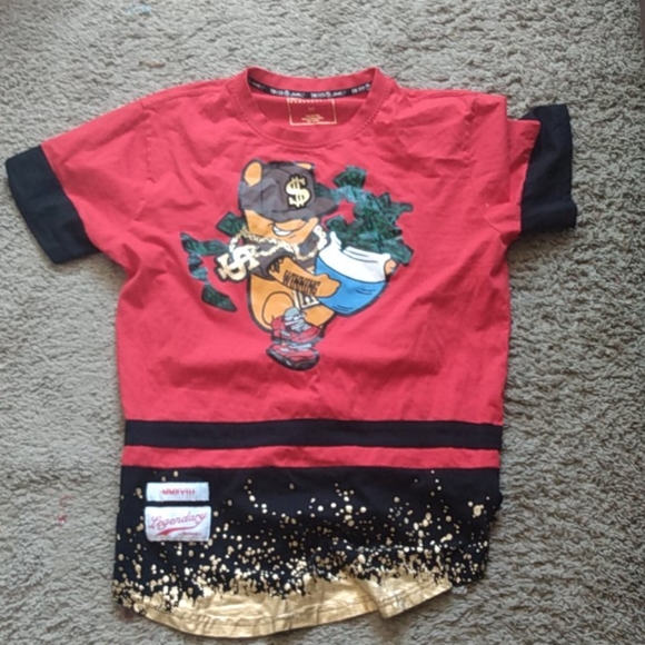 Shrit - Picture 1 of 1